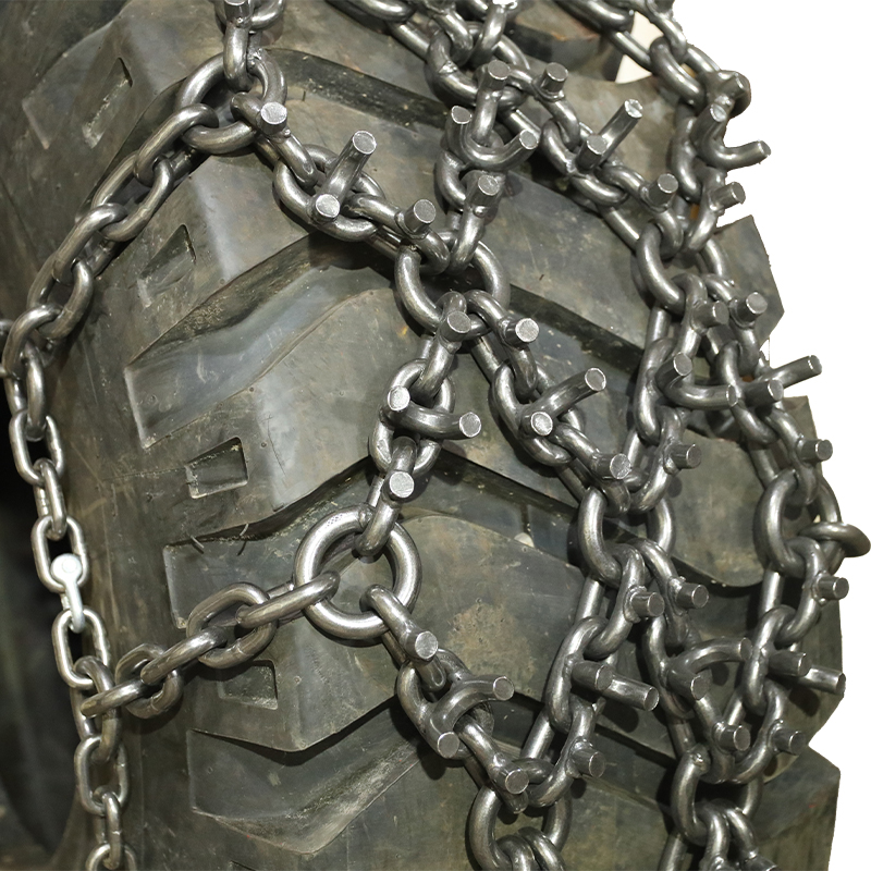 Diamond studded skidder chain C type 